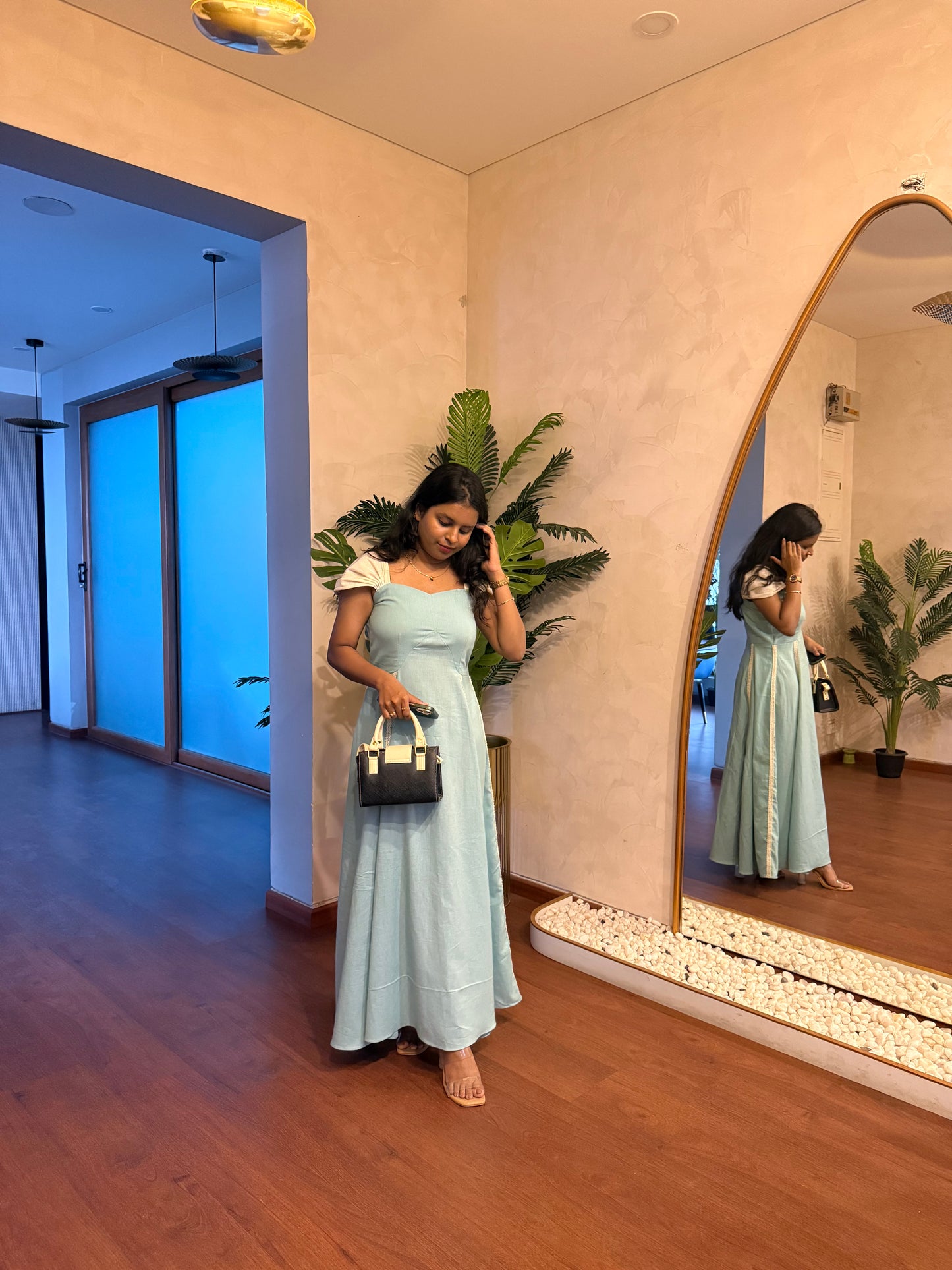 Moonlight with sleeves(Powder Blue)