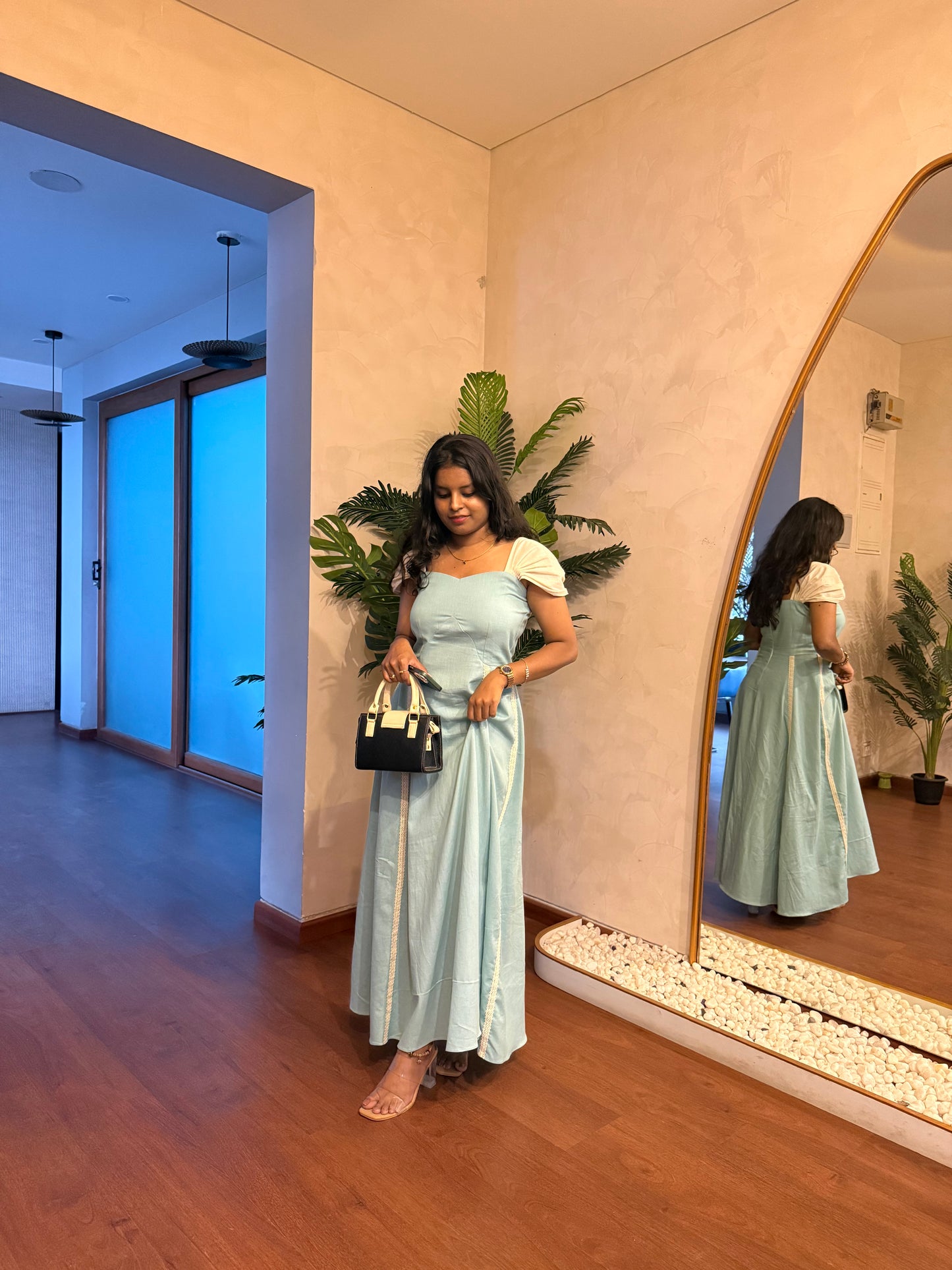 Moonlight with sleeves(Powder Blue)