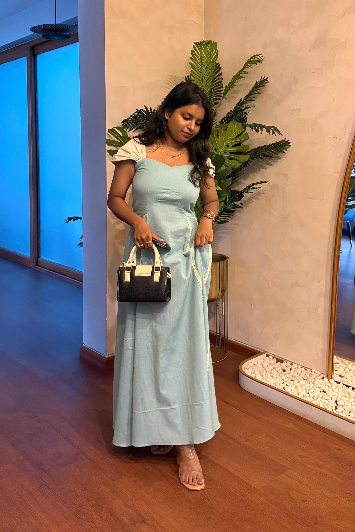Moonlight with sleeves(Powder Blue)
