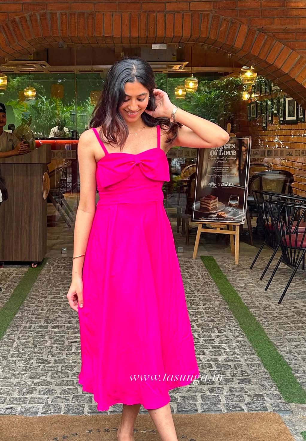 Bow dress
